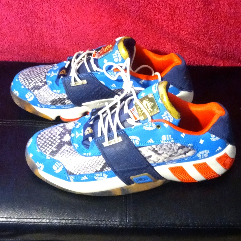 Adidas original agent Gil size 11.5